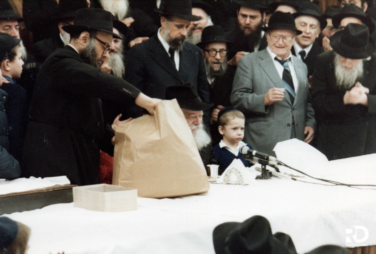 פורים תשמ"ג